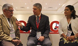 Dr. Gilberto Tena entrevista a Dr. Patricia Alanis y Dr. Gilberto Solórza